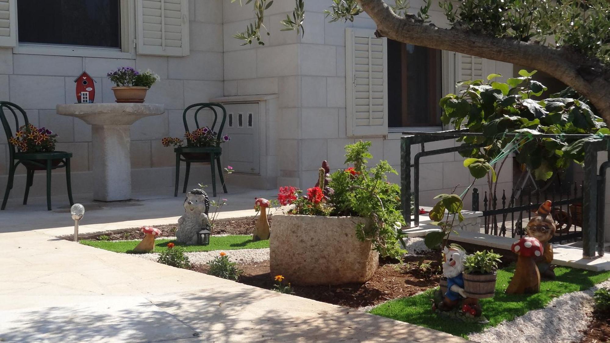 Apartments Branka - 30 M From Beach Sevid Εξωτερικό φωτογραφία